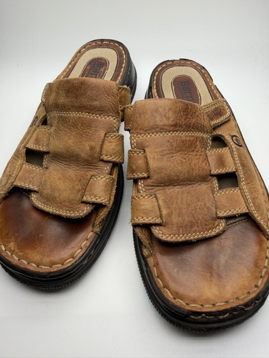 BORN Size Men’s 7 Women’s 8.5 Leather Sandals GENTLY Used